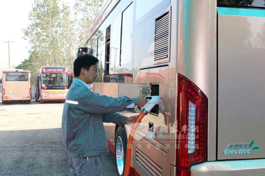 中车时代电动“高铁级”纯电动客车入驻赤壁