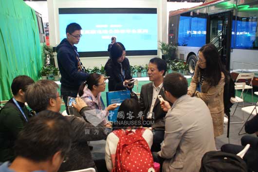 孙总接受众媒体采访