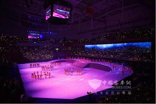 金旅新能源客车完美助力青运会