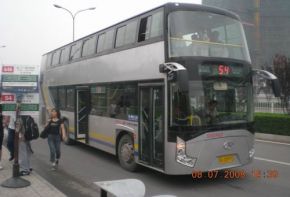 北京双层公交线路增至13条