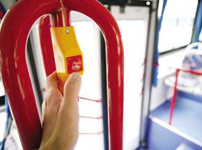 兰州两百台公交车“升级换代”