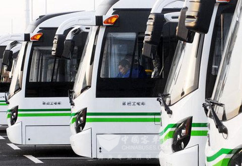 调试当中的上海纯电动公交