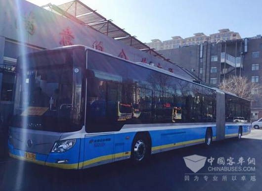 国内最长的一辆18米纯电动车