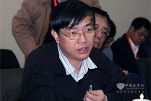 高铁背景下，公路客运要扬长避短、创新发展----记江西长运董事刘一凡