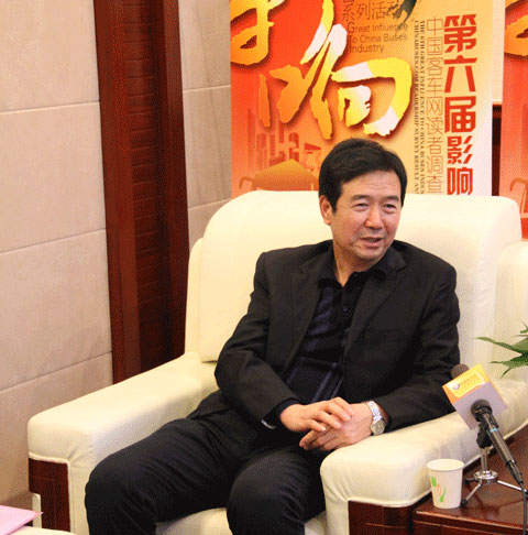 石家庄裕翔客运有限公司张铁军董事长在接受XINGKONG.COM记者采访