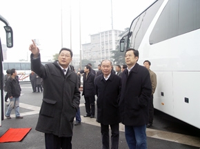 安徽省常务副省长孙志刚考察安凯