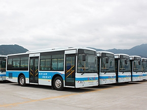 42辆大金龙公交投入龙岩首条精品示范线路