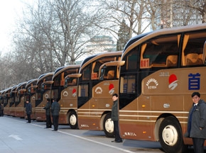 “两会”交通运输服务金旅建新功