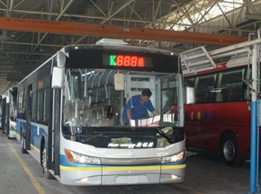 中通混合动力客车“备战”全运会