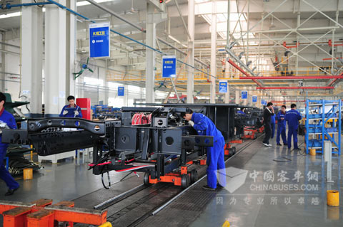 宇通客车新底盘车间