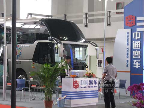 中国国际汽车零部件博览会中通展台