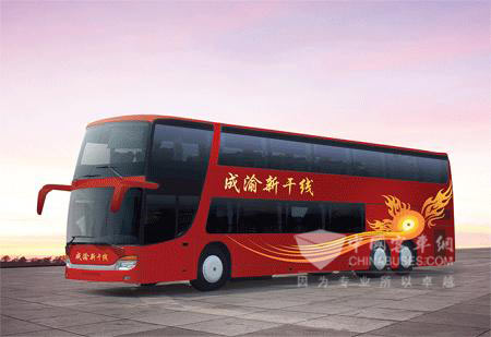 “成渝新干线”上的安凯客车