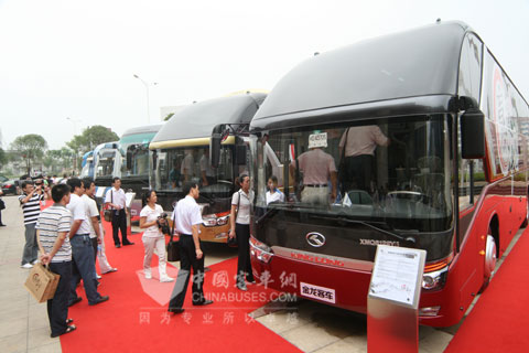 2009年，大金龙推出多款新产品