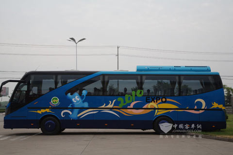 服务上海世博会的安凯新能源客车