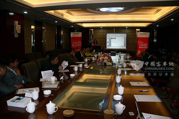 大金龙VIP客户“主动关怀,超值服务”活动