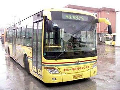 雷博新能源汽车技术有限公司开发的新能源公交车