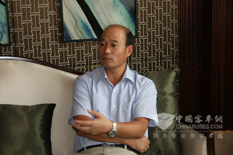 金旅客车销售总经理李鹏
