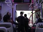 参会领导试乘恒通电动客车 参会领导试乘恒通电动客车