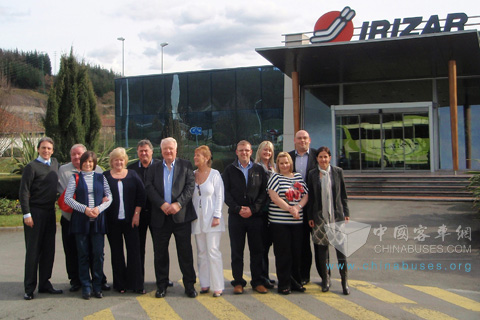 英国Plan-it Travel和 Carvers客车参加斯堪尼亚组织到西班牙伊利萨尔（Irizar）的访问