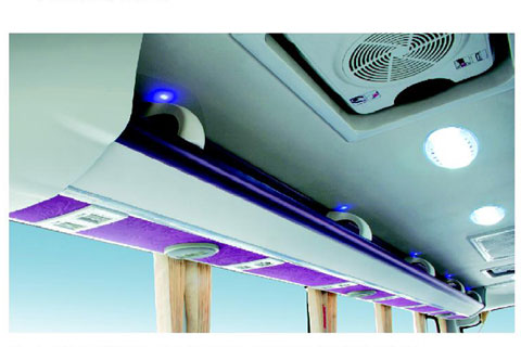 大金龙 XMQ6900 行李架