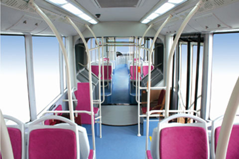 大金龙 XMQ6180G 内部空间