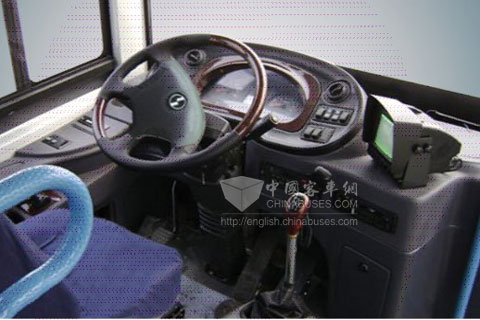 少林客车 SLG6115C3GZR 驾驶区