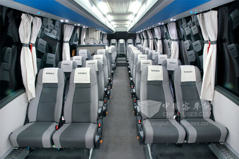 西沃客车　Volvo9600 内部空间