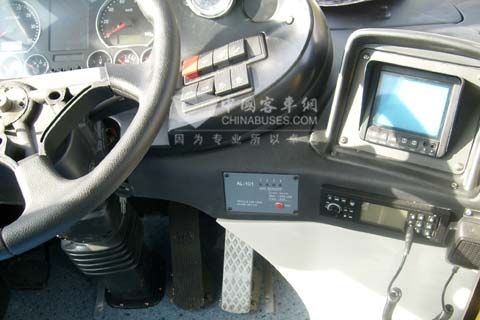 ZYF车用液化天然气泄漏检测及机舱温度报警装置AL-101