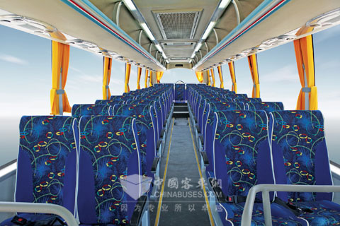 黄海客车DD6119K30