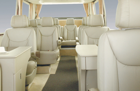 安凯尊荣AK9 (HFF6903KZ-8)