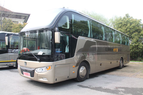 中通LCK6128HQ1豪华客车