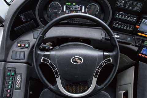 金龙客车XMQ6119 ISG