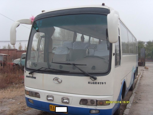 金龙33座客车