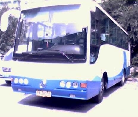 九成新亚星奔驰出售（后置式发动机）