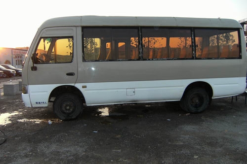 长安胜利中巴19座