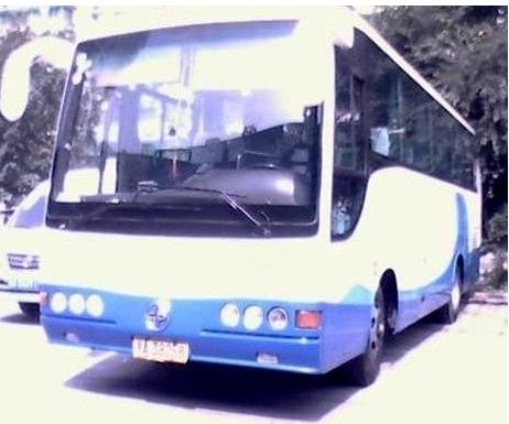 九成新亚星奔驰出售（后置式发动机）