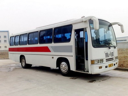 非营运亚星客车