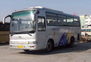 出售2003年 广通6850 35座