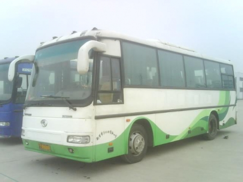 出售2001年金龙6892