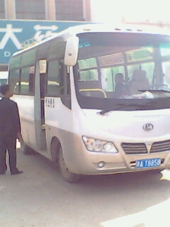 出售19座庐山牌中巴车