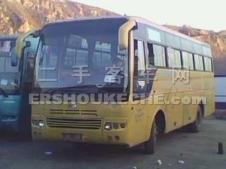 出售宇通6900D-1型前置客车，2003年12月31日落户，35-座，