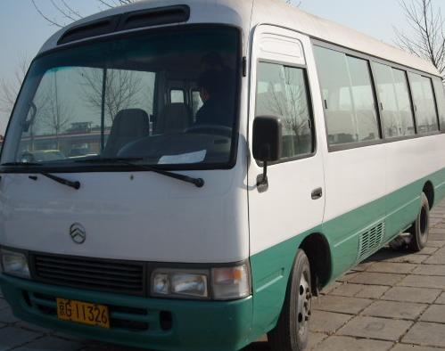 02年27坐金龙考斯特(汽油电喷)