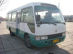 02年27坐金龙考斯特(汽油电喷)