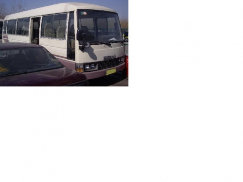 售98年尼桑碧莲(平民)30座客车