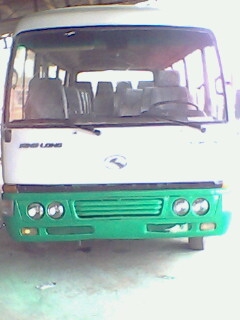 出售19座金龙客车