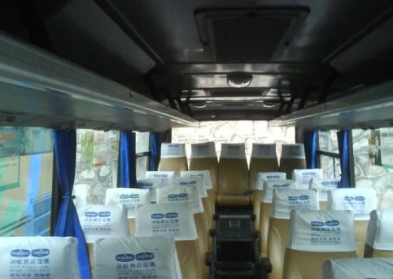 2004年现代6900k 30座位