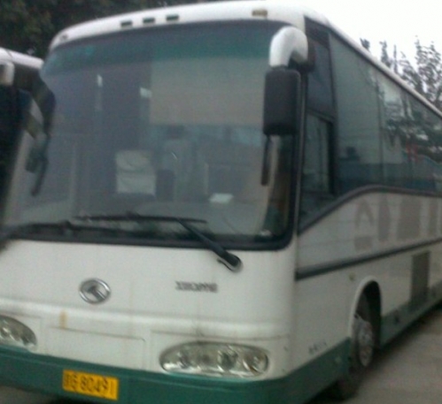 5,5万金龙51坐6115