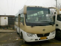 出售2009年9月年19座庐山车多辆