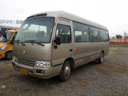 长期出售6米7米金旅考斯特