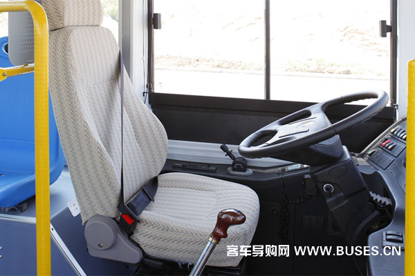 宇通ZK6775HNG2公交车(天然气国五13-27座)